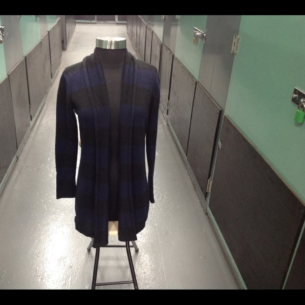 THE LIMITED PURPLE BLACK STRIPPED SWEATER SZ 6